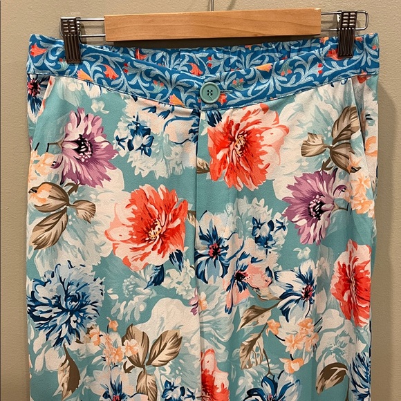 Tolani Collection Floral Wide Leg Pants - Picture 3 of 8